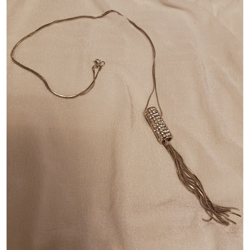 NEW Silvertone‎ Rhinestone Jeweled Tassel Long Chain Necklace